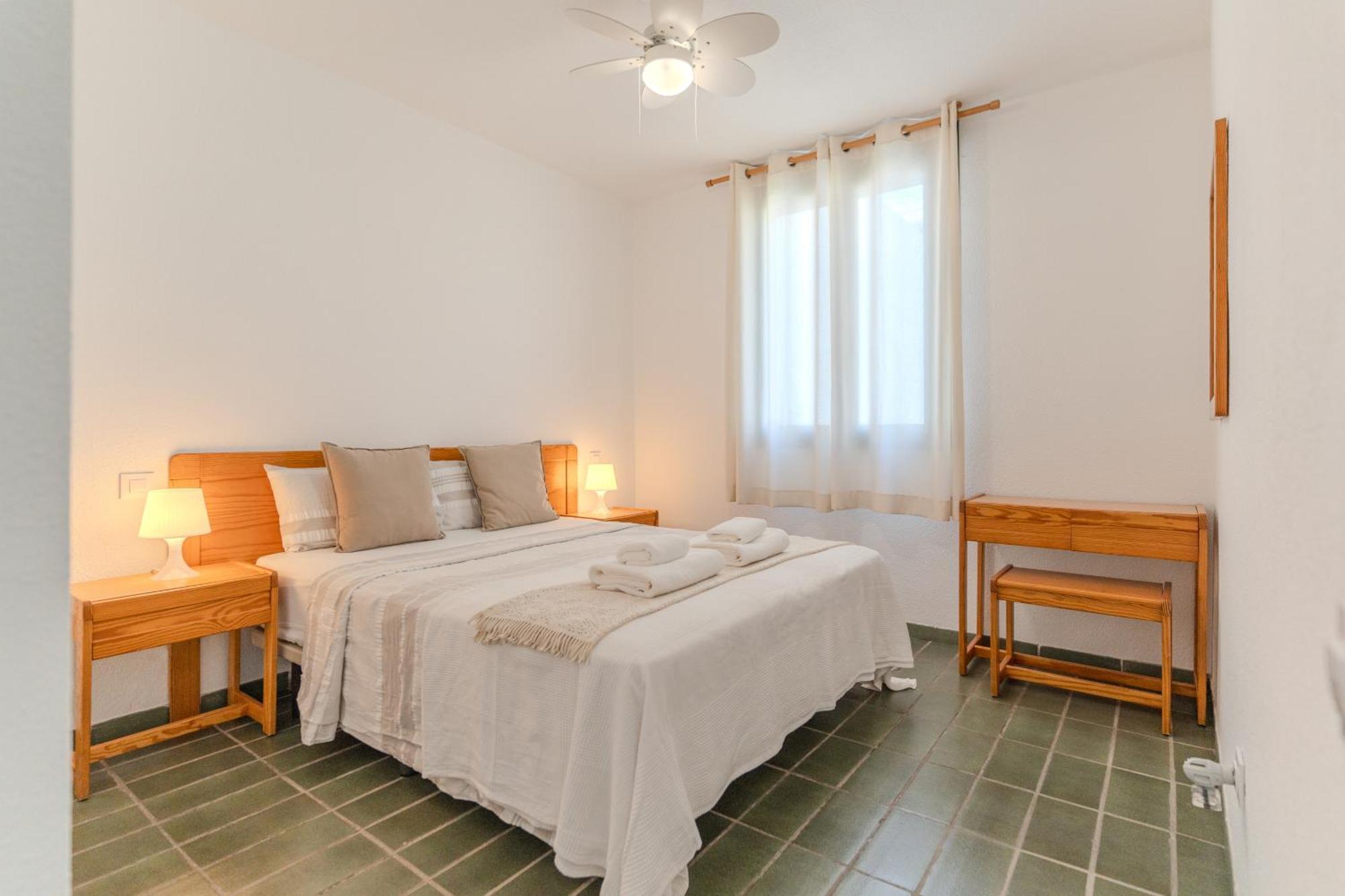 Go2Tenerife Apart Sira Family, Pool & Beach Playa de las Américas Dış mekan fotoğraf